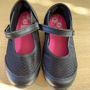Stride Rite Mary Janes - Size 11.5 w
